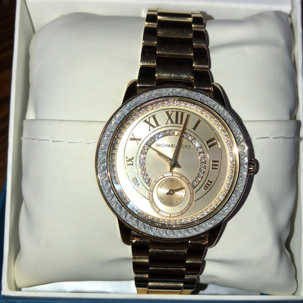 MICHAEL KORS WATCH
